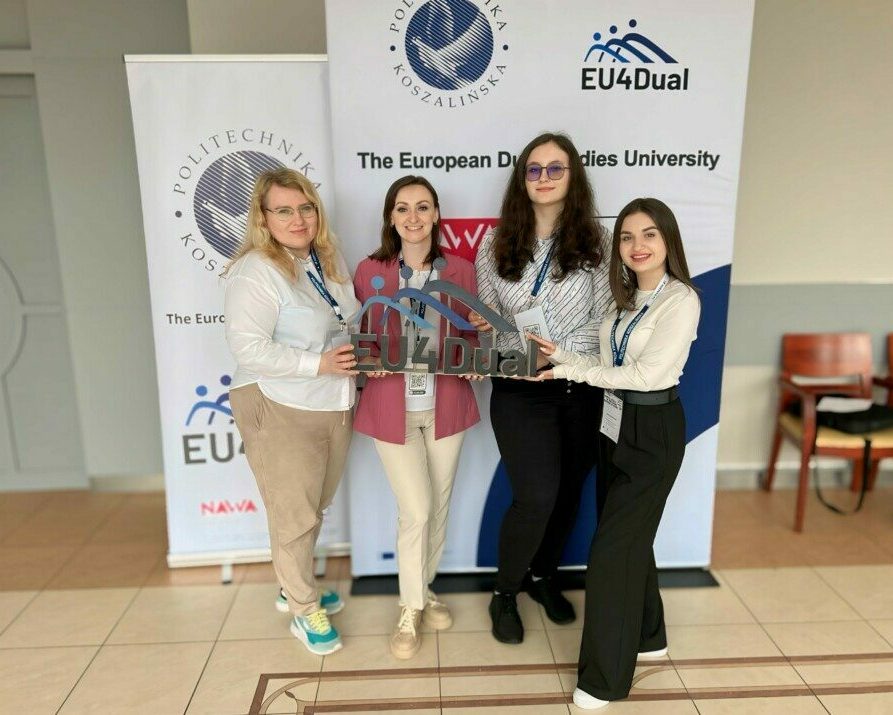 photo_2024-08-27_21-28-01