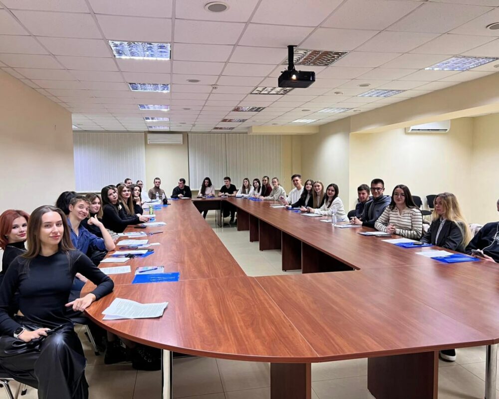 photo_2024-11-08_18-08-01