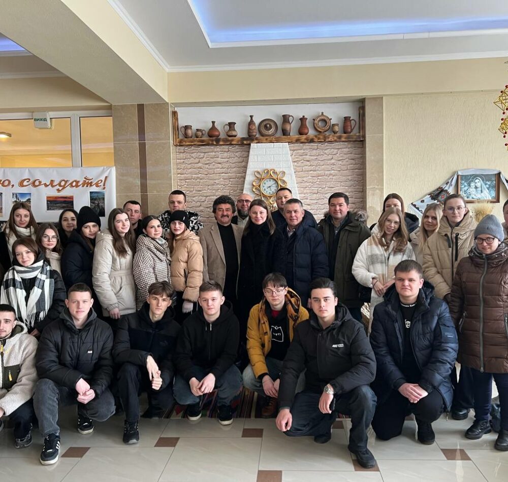 photo_2025-02-14_08-34-41